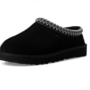 UGG Tasman Black Leather Size 5 
Brand New ~ No Box